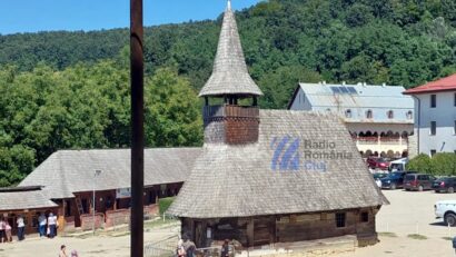 Mii de pelerini sunt așteptați la Mănăstirea Nicula de Hramul Adormirii Maicii Domnului