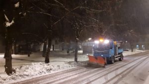 Primăria Bistrița, amendată pentru deszăpezirea deficitară a străzilor