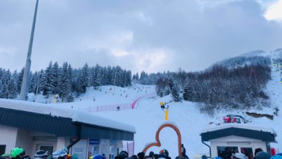 Maramureș – Weekend prelungit cu mii de turiști pe Pârtia olimpică din Borșa [AUDIO/FOTO]