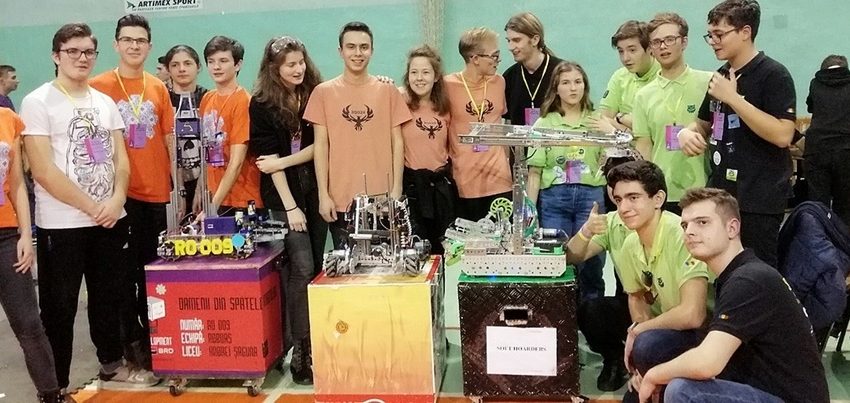 Roboții vă așteaptă la Mall Roboții vă așteaptă la Mall
