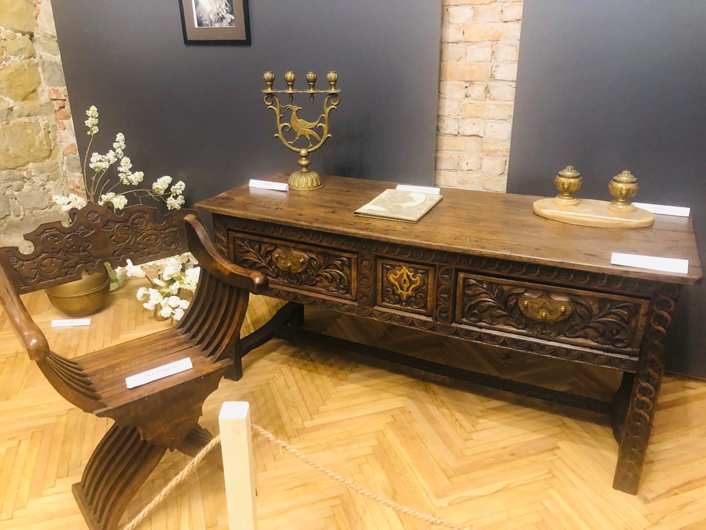 Expoziţie de excepţie dedicată Reginei Maria