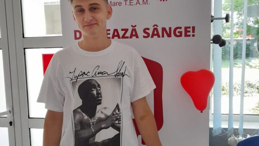 Un tânăr din sistemul de protecție specială al DGASPC Maramureș a donat sânge în cadrul campaniei „Din inimă pentru oameni, donăm sânge” Un tânăr din sistemul de protecție specială al DGASPC Maramureș a donat sânge în cadrul campaniei „Din inimă pentru oameni, donăm sânge”