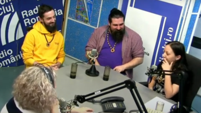 Poethree, primul grup de poezie rostită în fața unui public la microfon