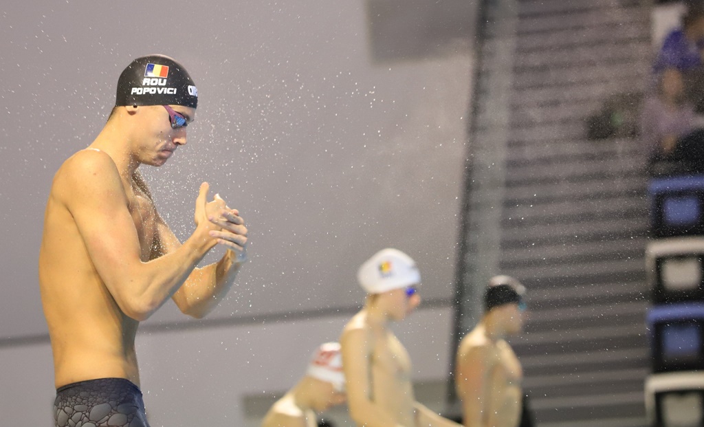 David Popovici la Campionatele Naţionale de înot în bazin de 50 de metri