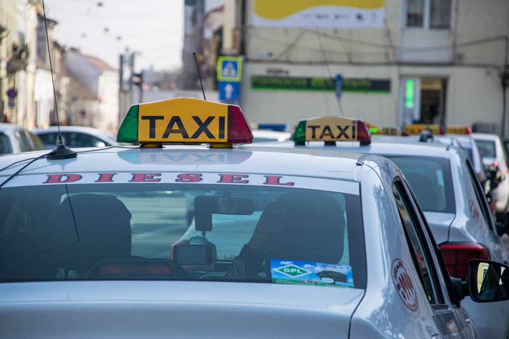 O zi din viaţa unei taximetriste