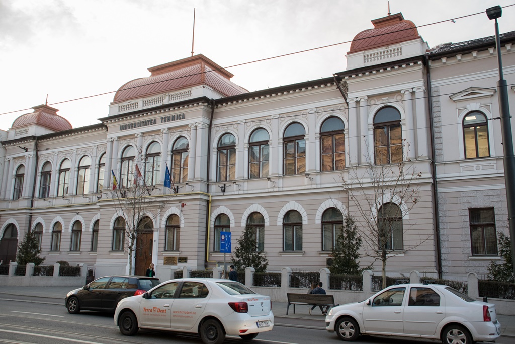 Au început înscrierile la Universitatea Tehnică