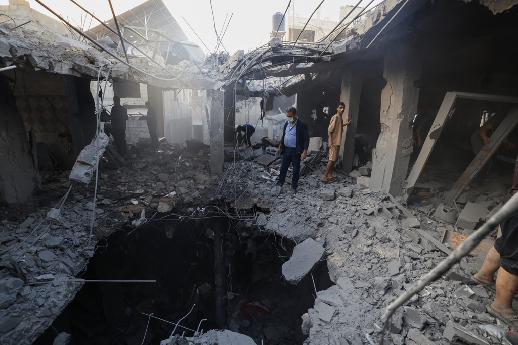 Patru zile de pauză în ostilităţile dintre Israel şi Hamas este programată să intre în vigoare