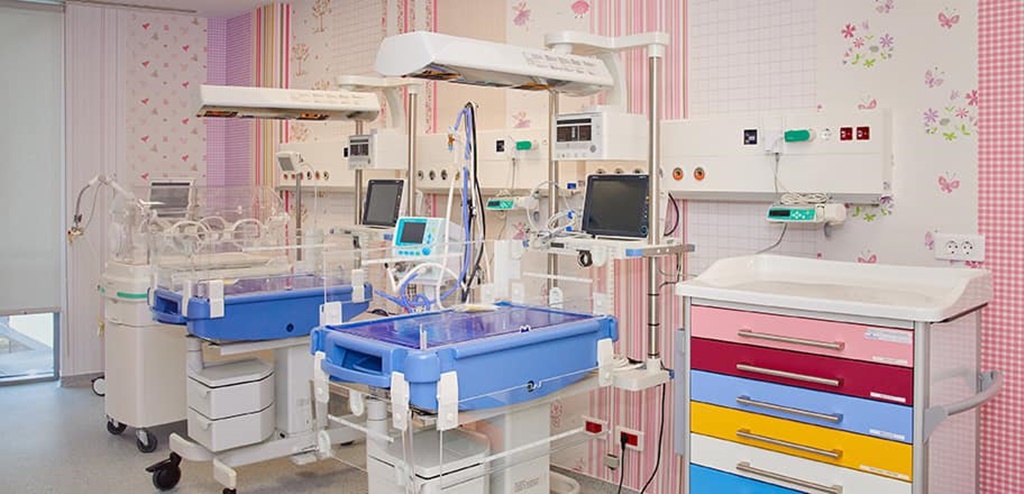 Aparatură nouă pentru Secţia de Neonatologie