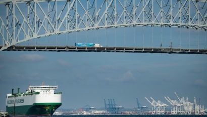 Un pod din Baltimore s-a prăbuşit după ce a fost lovit de o navă