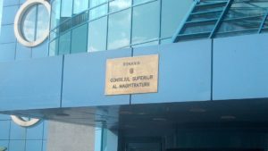 CSM, aviz negativ la iniţiativa legislativă care schimbă radical regulile de pensionare a magistraţilor