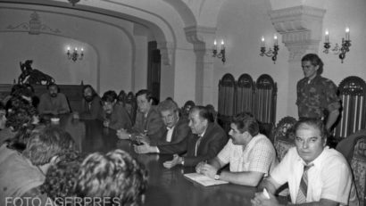 Ion Iliescu a fost trimis din nou în judecată