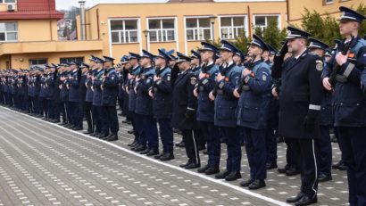 Peste 1.600 de locuri scoase la concurs în școlile de poliție