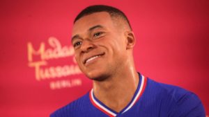 Kylian Mbappé va primi Gheata de Aur Kylian Mbappé va primi Gheata de Aur