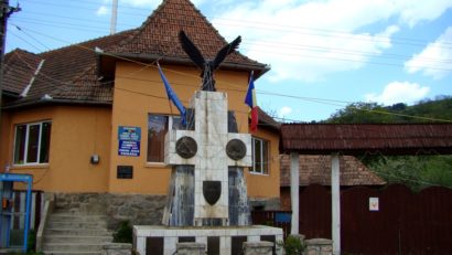 A câștigat alegerile cu 100 la sută din voturi!