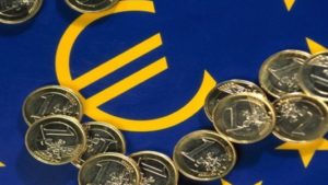 Economie sub tensiune: cum influențează politica instabilă piețele, bursa și traiul de zi cu zi