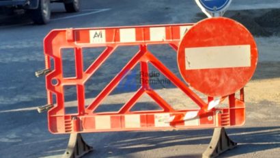 Pod avariat, trafic închis