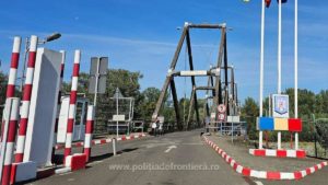 Restricții de circulație pe podul istoric peste Tisa, până în ajun de Crăciun