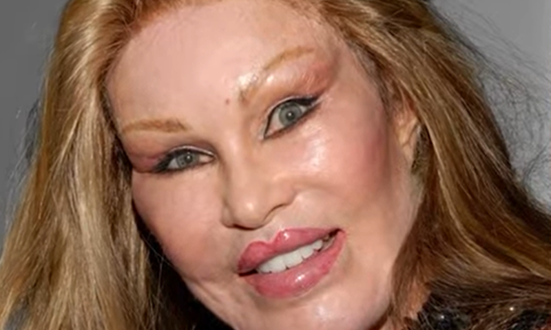 A murit Jocelyn Wildenstein, femeia care voia să semene cu o pisică A murit Jocelyn Wildenstein, femeia care voia să semene cu o pisică