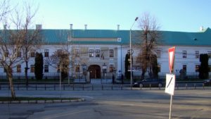 Intrarea la muzeu, cu 50 la sută mai scumpă