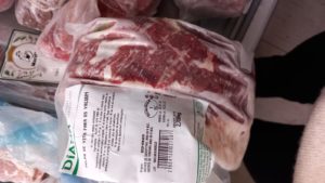 Sute de mii de ouă și tone de carne, retrase de pe piață