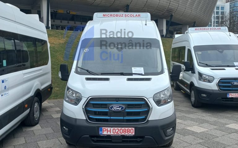 Clarificări de la Consiliul Județean Cluj legate de achiziția microbuzelor școlare