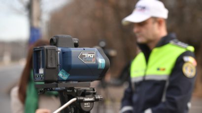 Controale rutiere ample: Sute de șoferi prinși cu viteză