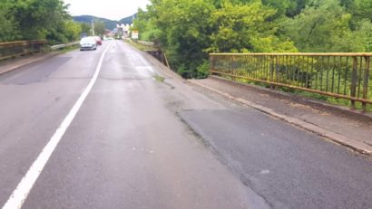 Podul situat pe varianta de ocolire din Baia Mare a cedat