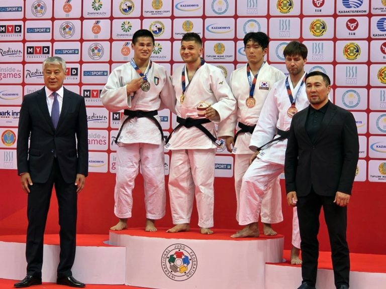 Alex Bologa, campion mondial la judo/Facebook 