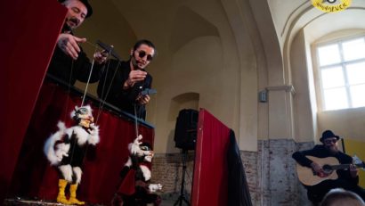 „Căruța cu paiațe” vine la Teatrul de Păpuși „Puck”