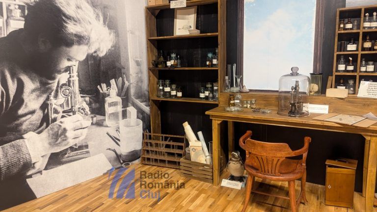 expoziția Visul primei nopți polare - Belgica la Muzeul Național de Istorie