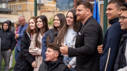 Cătălin Moroșanu, campanie anti bullying în școlile din Maramureș