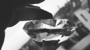Cel mai mare diamant, New Sun, scos la licitație