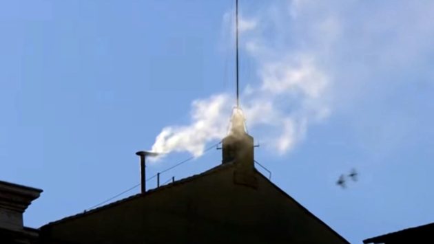 Fum alb la Vatican, Habemus Papam!