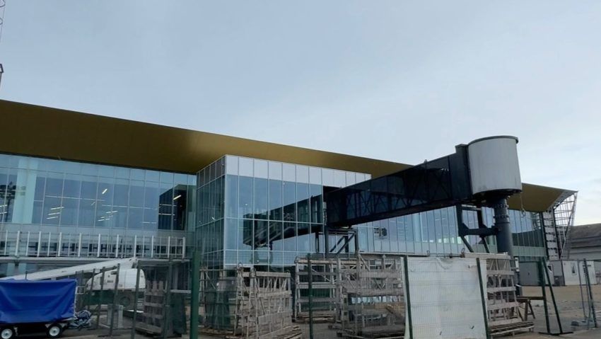 Guvernul a alocat 65 de milioane de lei pentru finalizarea lucrărilor la terminalul de pasageri al Aeroportului Internațional Maramureș Guvernul a alocat 65 de milioane de lei pentru finalizarea lucrărilor la terminalul de pasageri al Aeroportului Internațional Maramureș