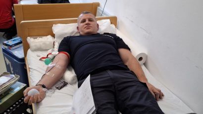 Pompierii din Aleșd donează viață