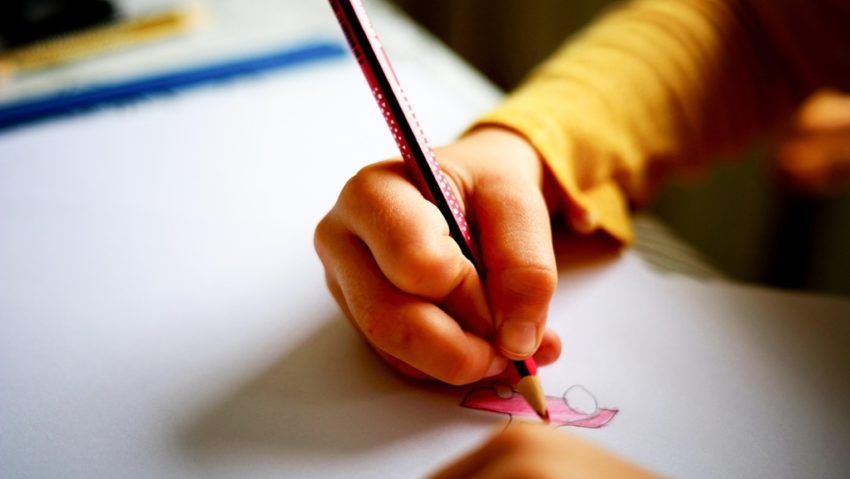 Statul nu trebuie să-și abandoneze copiii – apelul a peste 300 de profesori și oameni de cultură Statul nu trebuie să-și abandoneze copiii – apelul a peste 300 de profesori și oameni de cultură