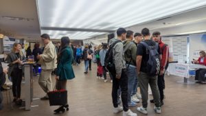 Peste 1.500 de locuri de muncă oferite la Târgul de Cariere