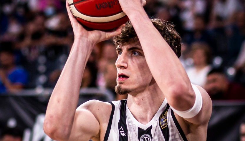 U-BT și Oradea accelerează spre semifinale U-BT și Oradea accelerează spre semifinale