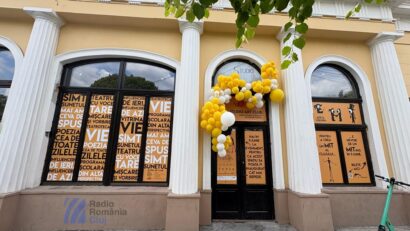 Studio Art Club, o scenă a comunității