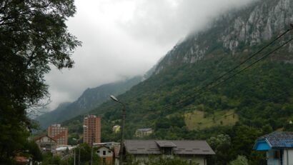 Băile Herculane atrag tot mai mulți turiști