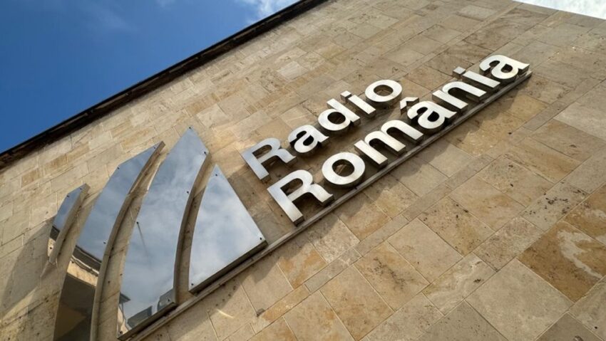 Societatea Română de Radiodifuziune (SRR) este evidențiată ca reper de profesionalism și credibilitate! Societatea Română de Radiodifuziune (SRR) este evidențiată ca reper de profesionalism și credibilitate!