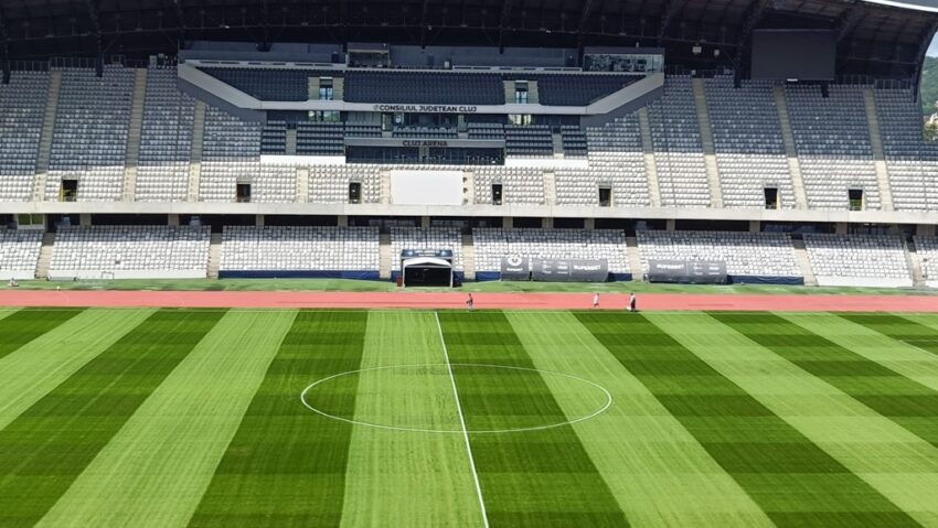 Gazon hibrid pentru stadion, după standarde FIFA și UEFA Gazon hibrid pentru stadion, după standarde FIFA și UEFA
