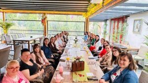 S-a înființat Asociația „Femei Împreună”. ONG dedicat sprijinirii și conectării femeilor | AUDIO