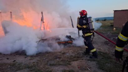 Incendii masive în Mehedinți: 70 de pompieri mobilizați