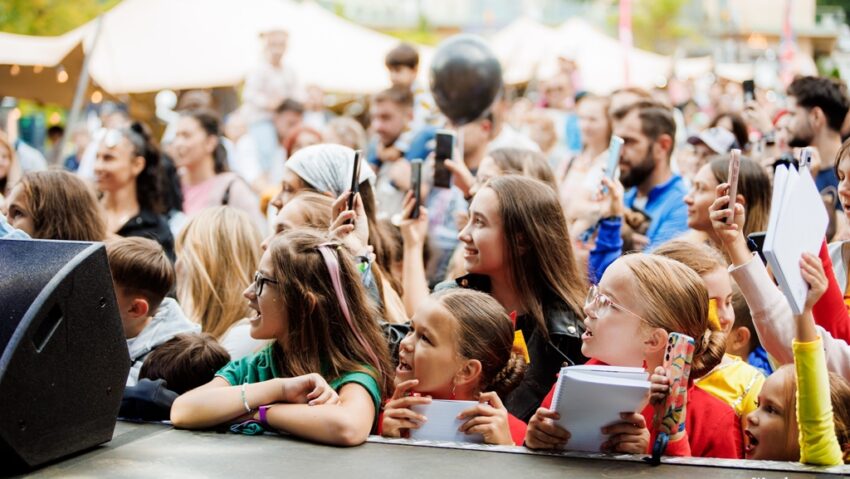 Festivalul familiilor la început de august Festivalul familiilor la început de august