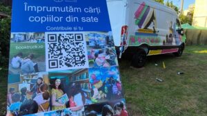 Toamna aduce la Cluj a treia bibliotecă mobilă pentru copiii din satele clujene