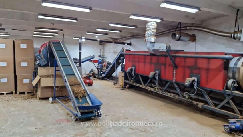 Fabrică ilegală de țigări, descoperită de procurorii DIICOT Fabrică ilegală de țigări, descoperită de procurorii DIICOT