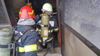 Bărbat carbonizat într-un incendiu