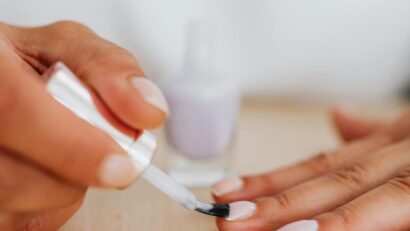 Produsele cosmetice cu TPO, interzise la comercializare din 1 septembrie