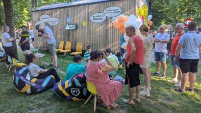 Lojă, caravană și centru pentru tinerii cu autism | AUDIO
